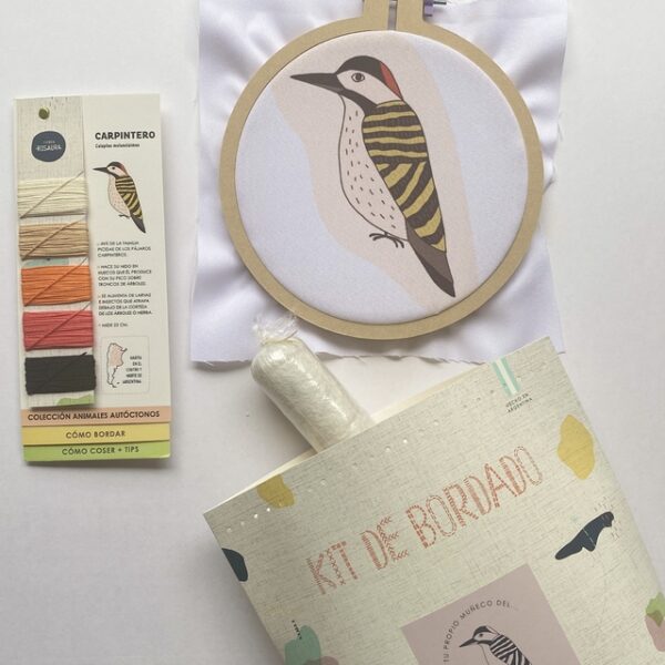 Kit de Bordado PÁJARO CARPINTERO - Image 2